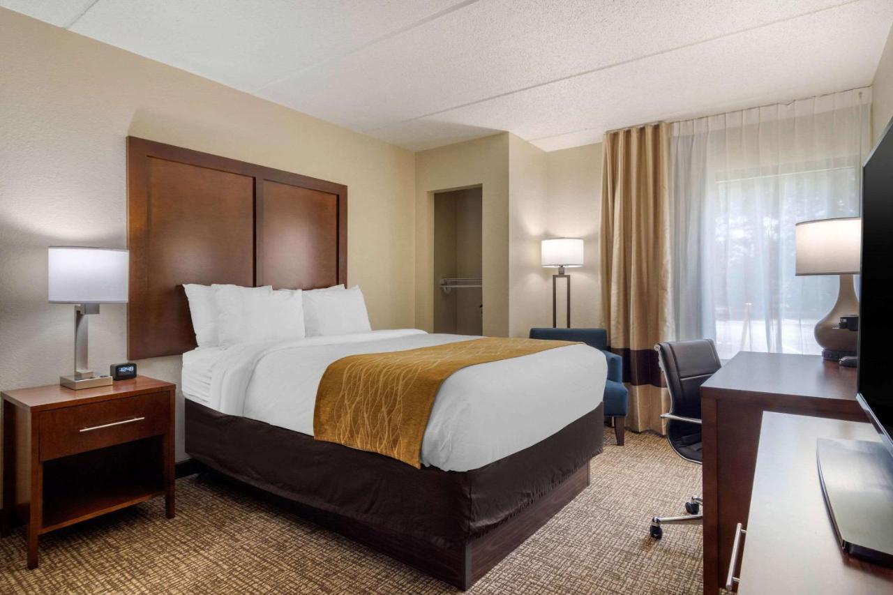 Comfort Inn Atlanta Airport Cheeko Manor Exterior photo