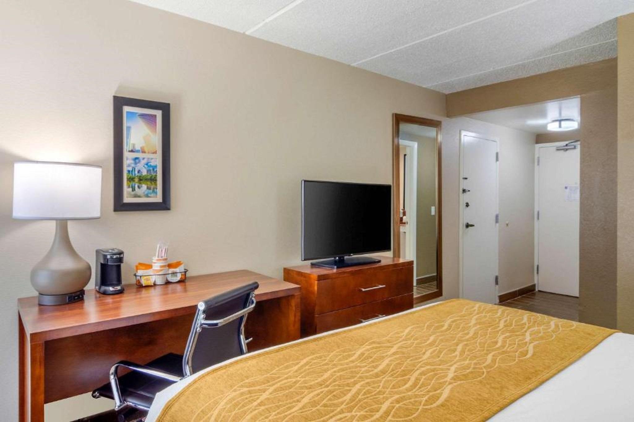 Comfort Inn Atlanta Airport Cheeko Manor Exterior photo