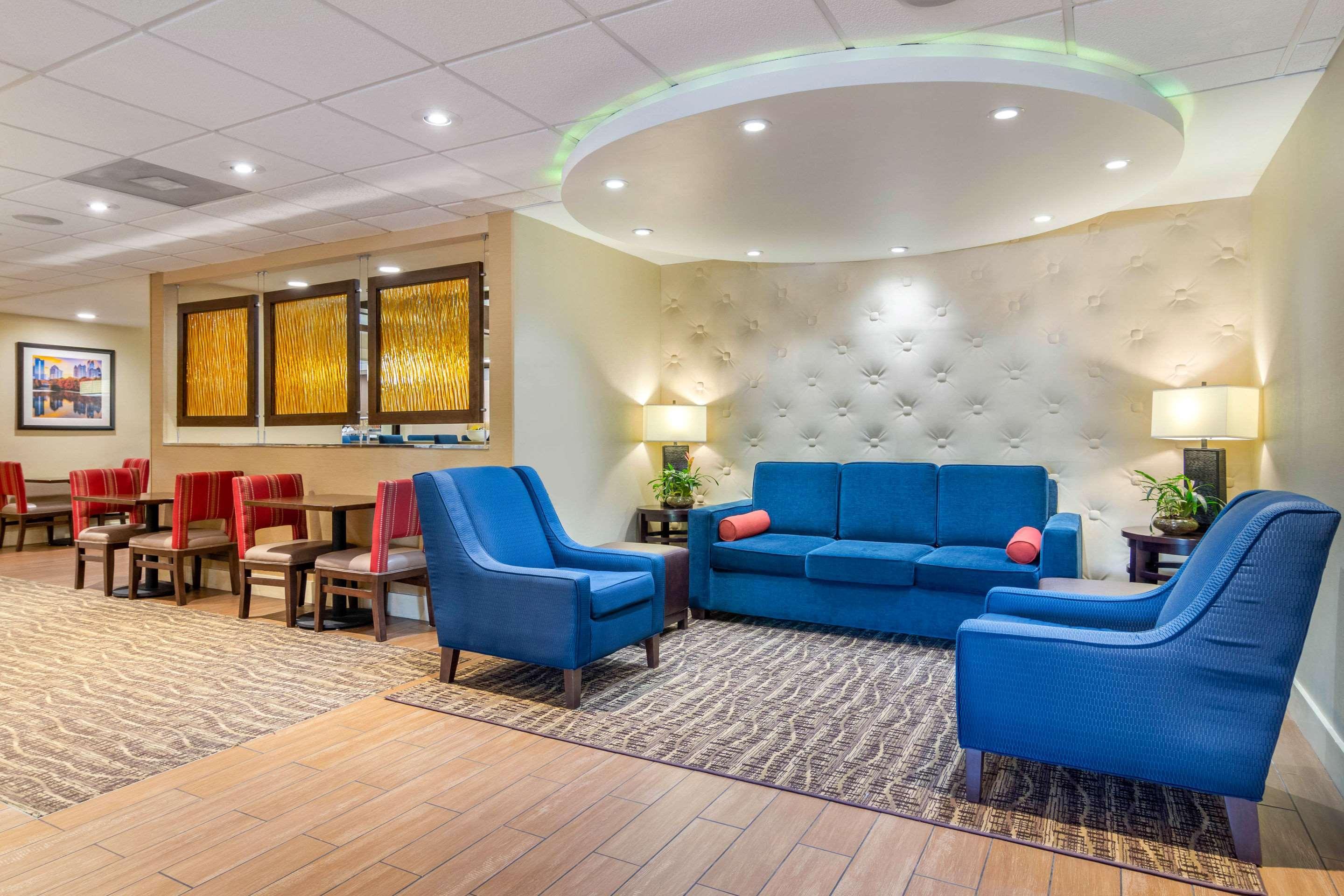 Comfort Inn Atlanta Airport Cheeko Manor Exterior photo