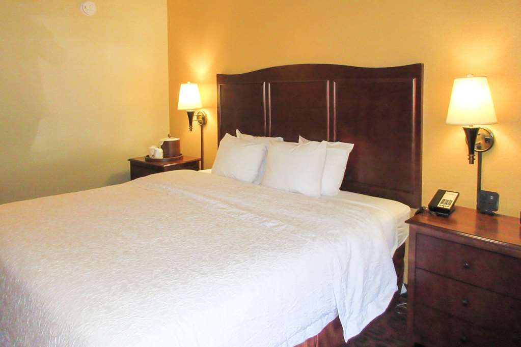 Comfort Inn Atlanta Airport Cheeko Manor Room photo